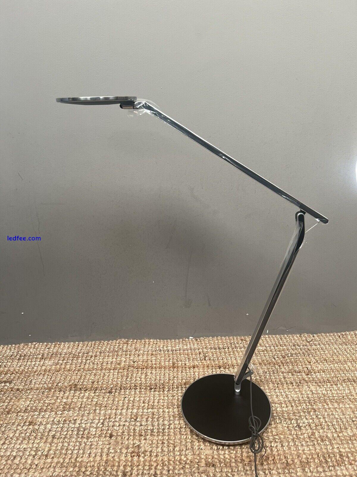Genuine HumanScale Infinity Commercial Desk Task Lamp 3 