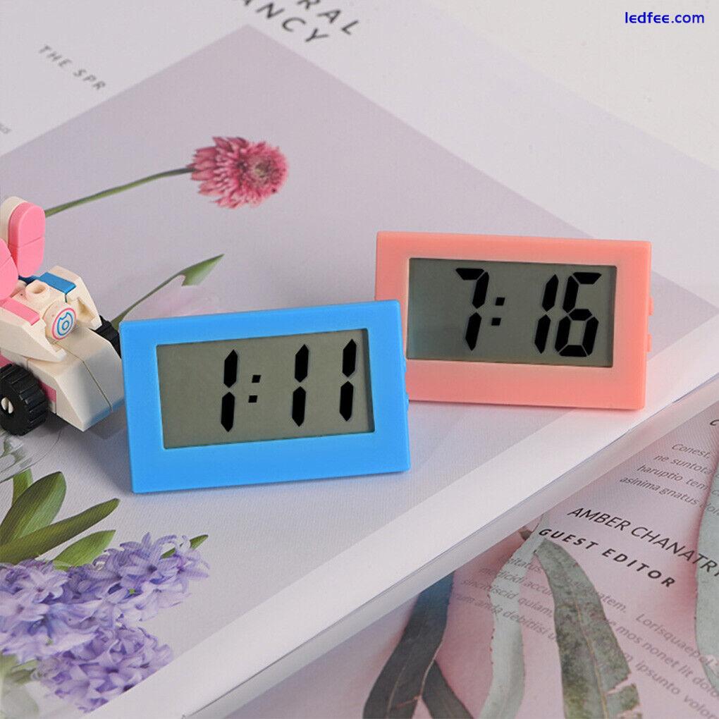 Clock LED Digital Electric Clocks Battery Operated Triangular Calendar 2 