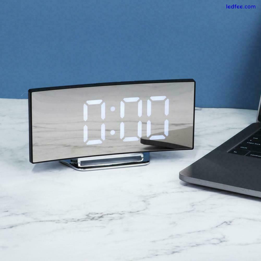 Digital Alarm Clocks Bedside Mains Powered, LED Clock with E7G3 Curved π{ 1 