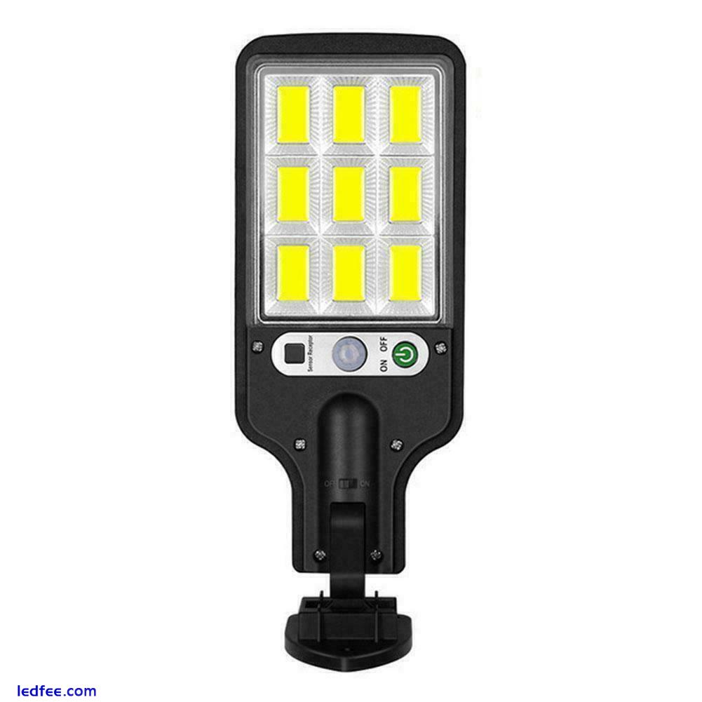 Solar Street Light LED Outdoor Dusk-to-Dawn Area Road Spotlight --us K3U5 1 