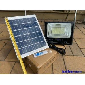 Outdoor Solar Street Lights Big Size 2000W Motion Sensor Commercial Dusk To Dawn