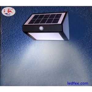 Solar Powered Security Flood Light with 6 LED Motion Sensor Security PIR