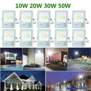 LED Flood Light Outdoor Waterproof Spotlight Daylight Garden Lamp 10W 800lm