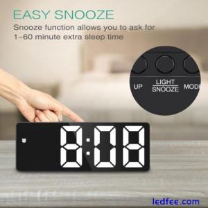 Large LED Mirror Alarm Clock with USB Temperature Display and Snooze σ: