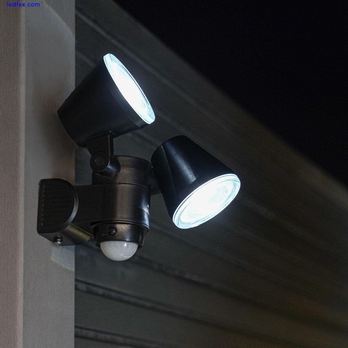 Battery LED PIR Motion Sensor Security Outdoor Twin Adjustable Wall Flood Light 5 