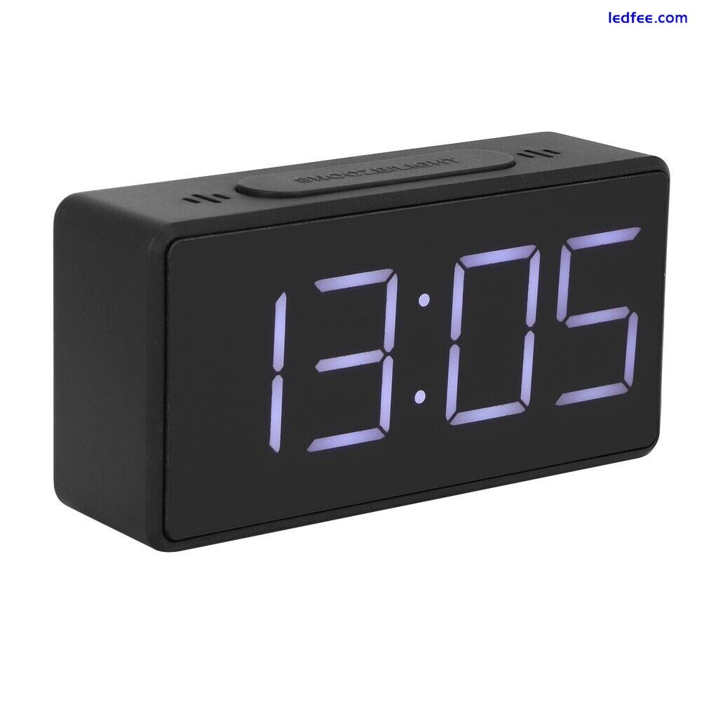 Simple Electronic Clock LED Bedside Alarm Clock With Snooze Function For Student 5 