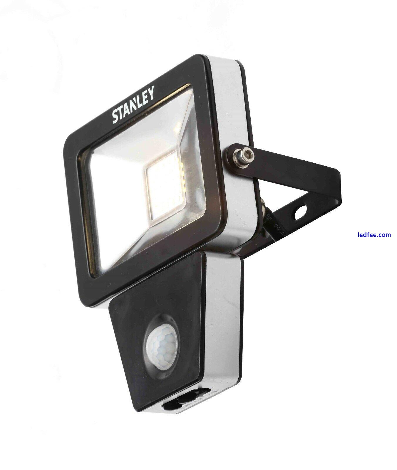 Stanley. branded. Outdoor. LED flood light .PIR Slimline. 20 watt 0 