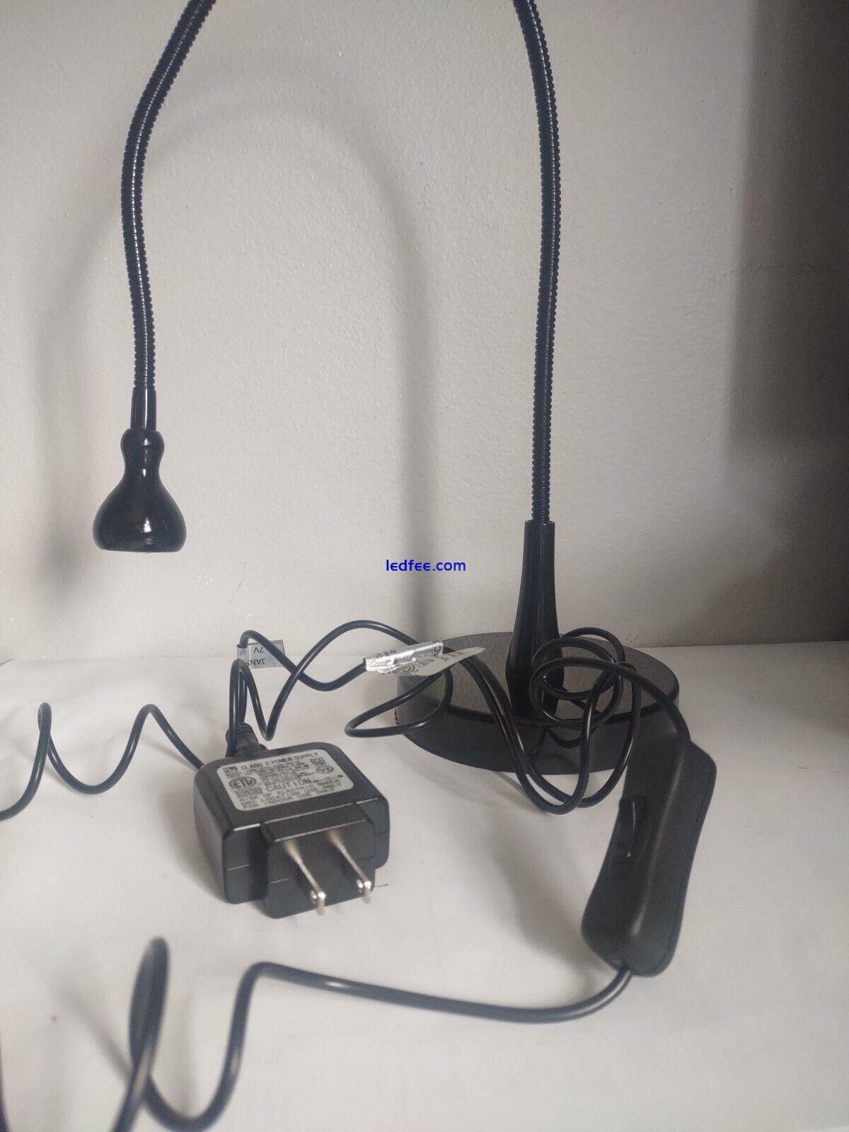 IKEA JANSJO Black Flexible Articulating Led Desk Hobby Lamp Light Work 4 